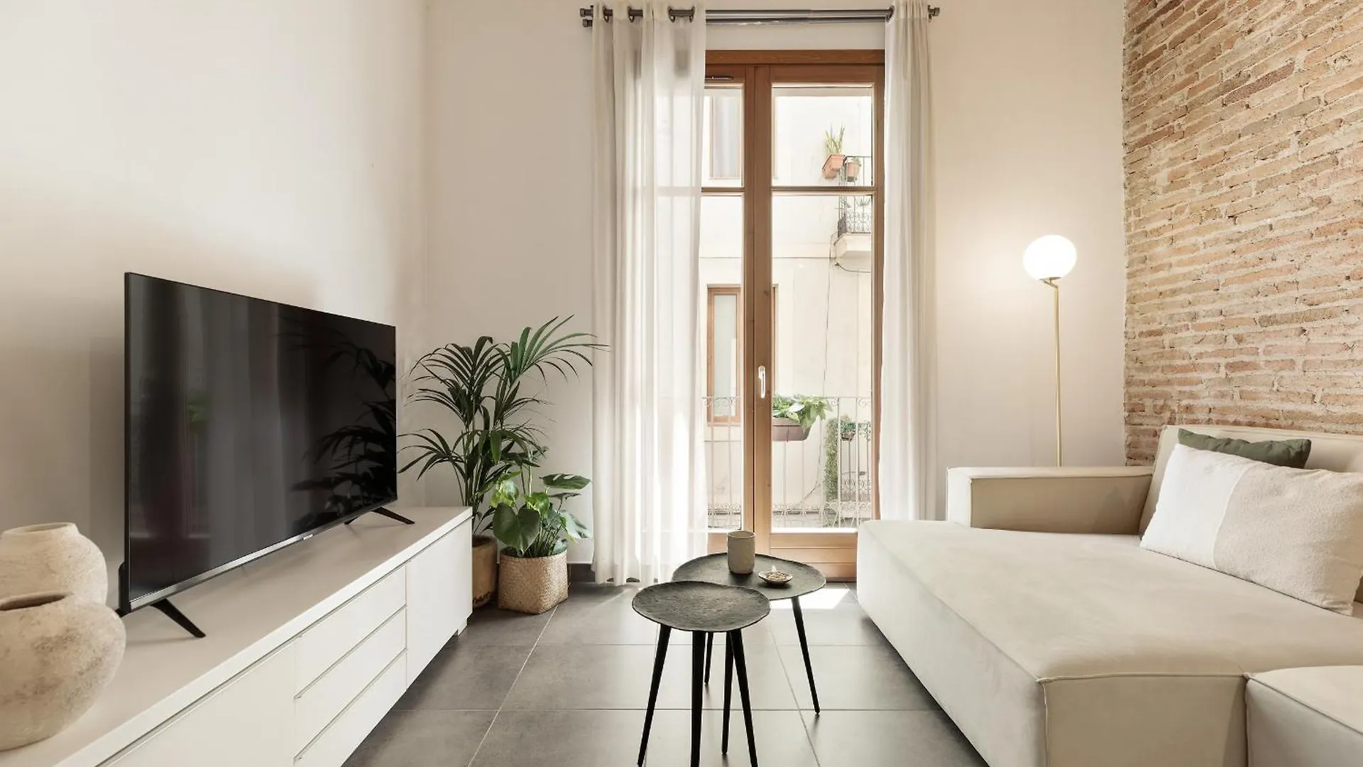 Ola Living Macba Apartment Barcelona