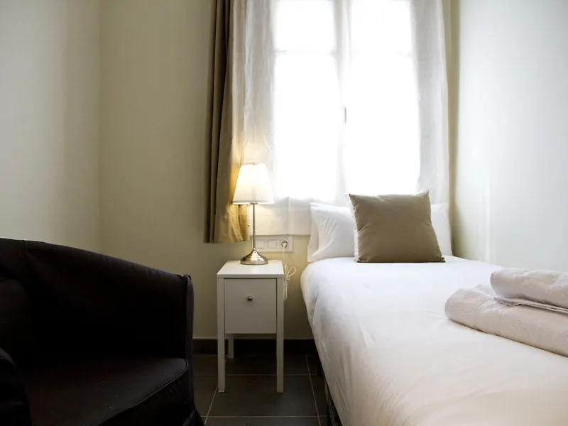 Ola Living Macba Apartment Barcelona Spain